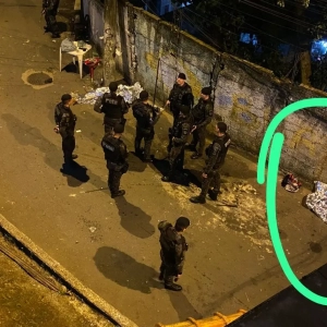 Rota mata duas pessoas na Baixada e impede família de ver corpo