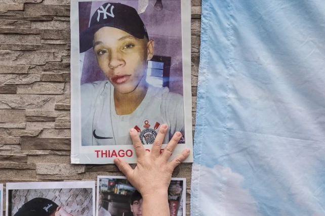 Família cobra respostas três anos após morte por PM em SP