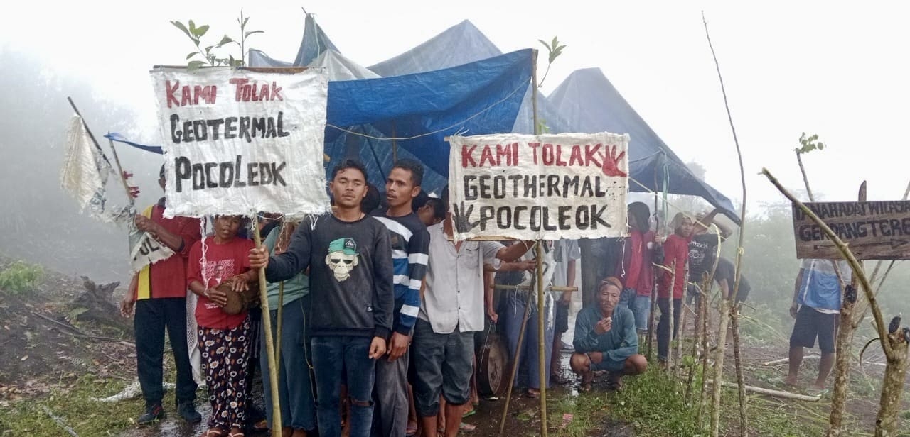 Evicted populations and threatened journalists: In Indonesia, geothermal power pursued at all costs