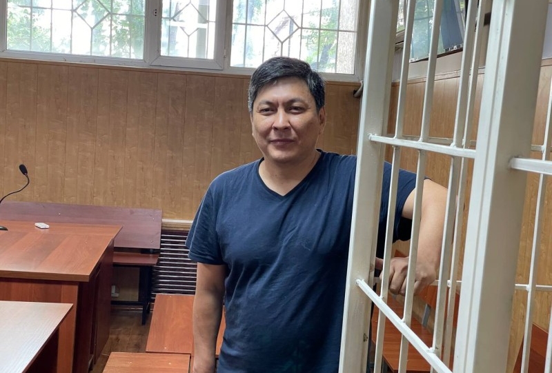 Tribunal Superior do Quirguistão mantém rótulo de ‘extremista’ contra o veículo investigativo Kloop