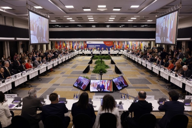 Apresentação de analista baseado na UE financiada por órgão de propaganda russo sancionado na conferência de segurança global