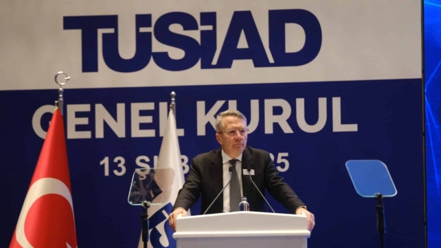 Ex-líderes empresariais turcos condenados por “desinformação”