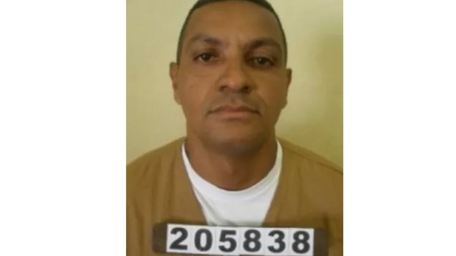 Foragido da Justiça, Luiz Antonio Rodrigues de Miranda, 43 anos, é conhecido como 'Gão'. Ele é acusado de ser um dos envolvidos na execução do ex-delegado Fontes e responsável pela logística das armas usadas no crime.
