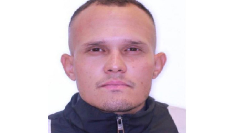 O "Disciplina": Jefferson Rodrigues Alexandre, conhecido como "Irmão J". Ele é acusado de conduzir Roberto "Zóio de Gato" para a execução em um Fiat Fiorino
